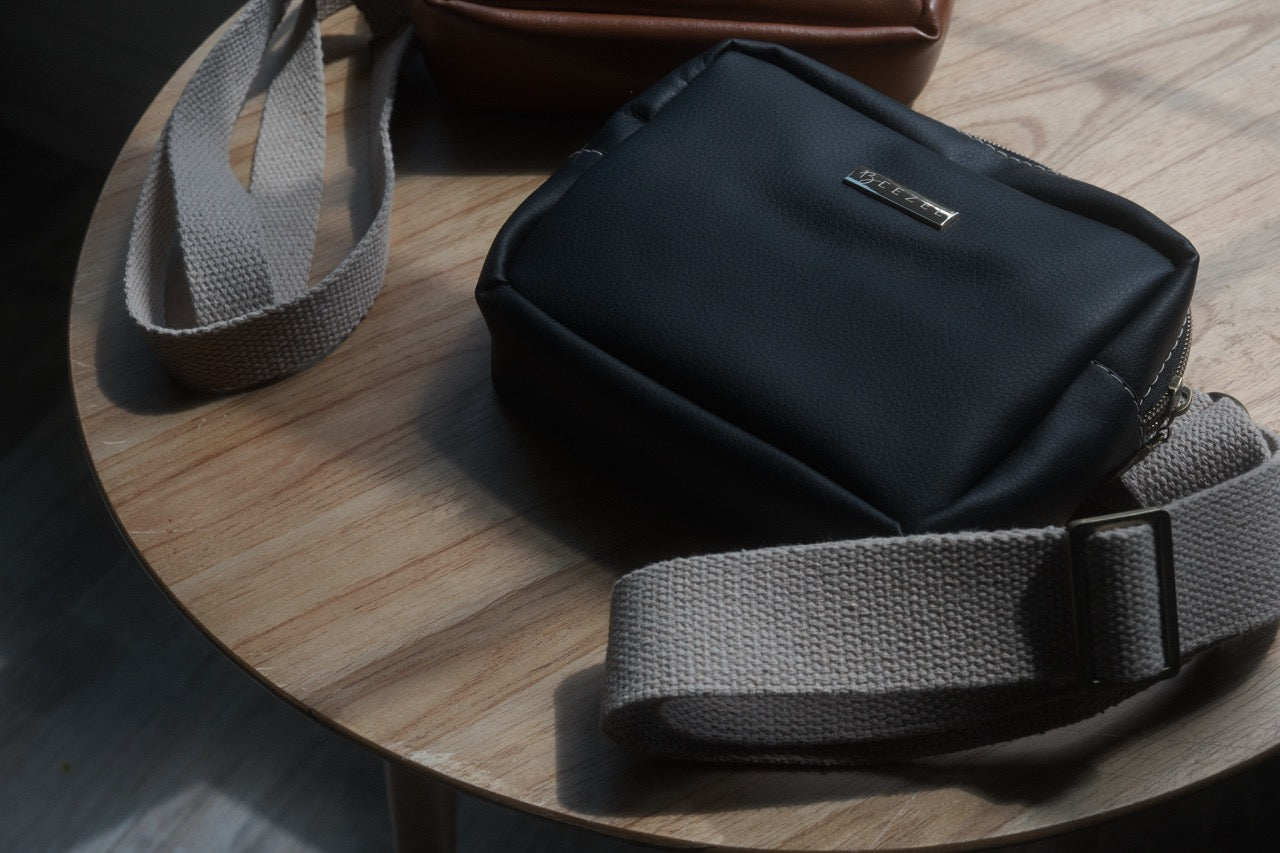 Lola Mini Sling Bag - Midnight