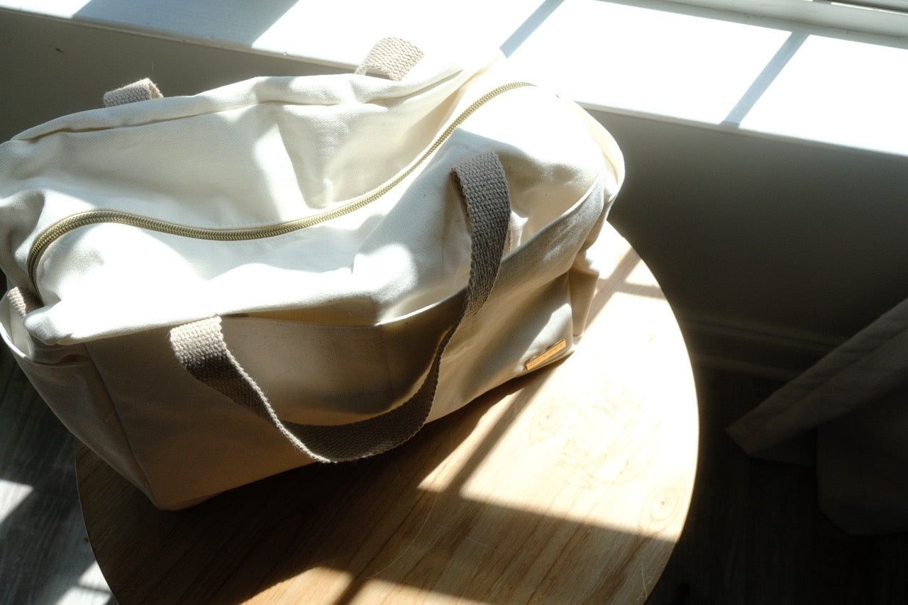 Luz All-Around Bag - White