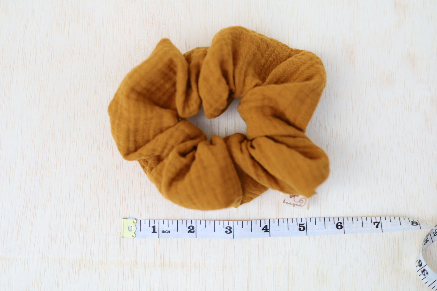 Begonia Oversized Scrunchy