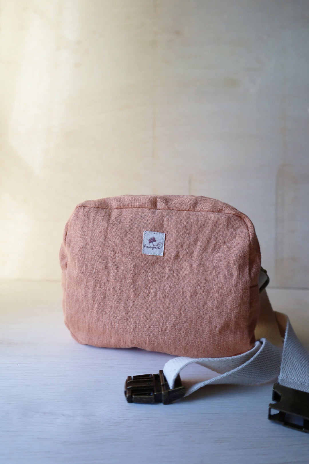 CORAL Sling Bag